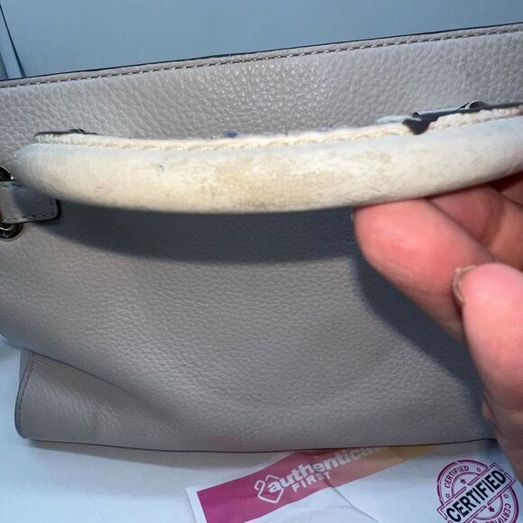 Michael Kors Hamilton Tote, Ivory Pebbled Leather - Picture 8 of 16